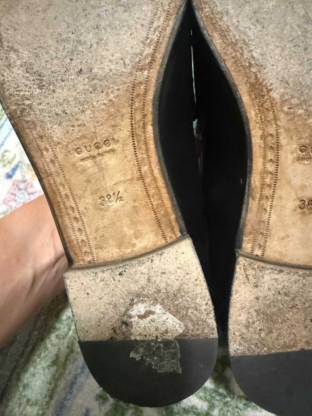 Gucci Horsebit Accent Leather Loafers - Picture 7 of 10